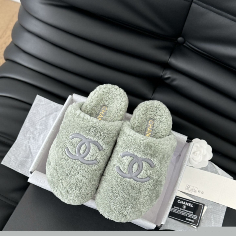 Ch*el slippers